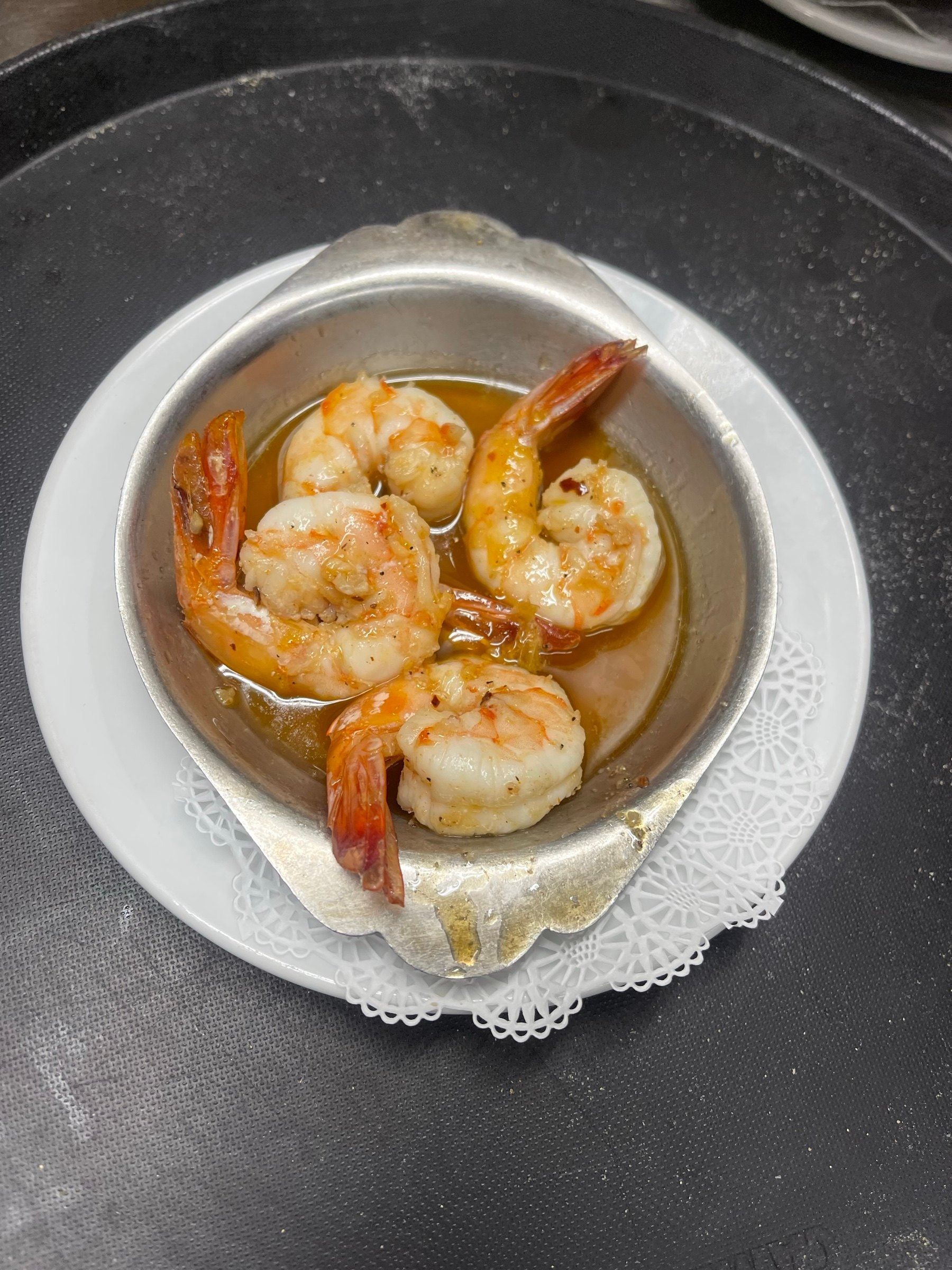 Gambas al ajillo: shrimp in garlic and olive oil